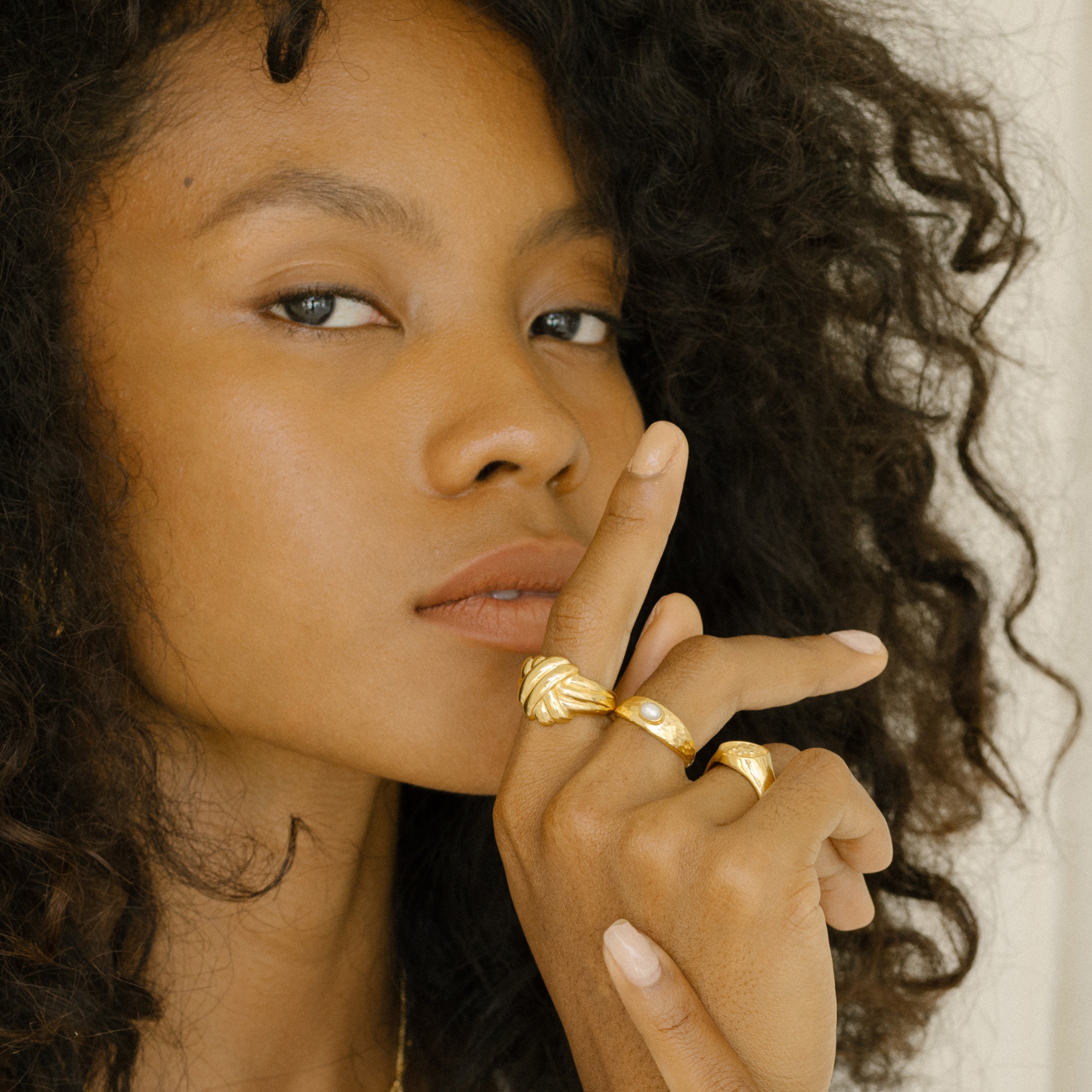 Tina Turner Plaited Ring - Gold