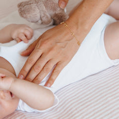 MAMA Bracelet - Gold