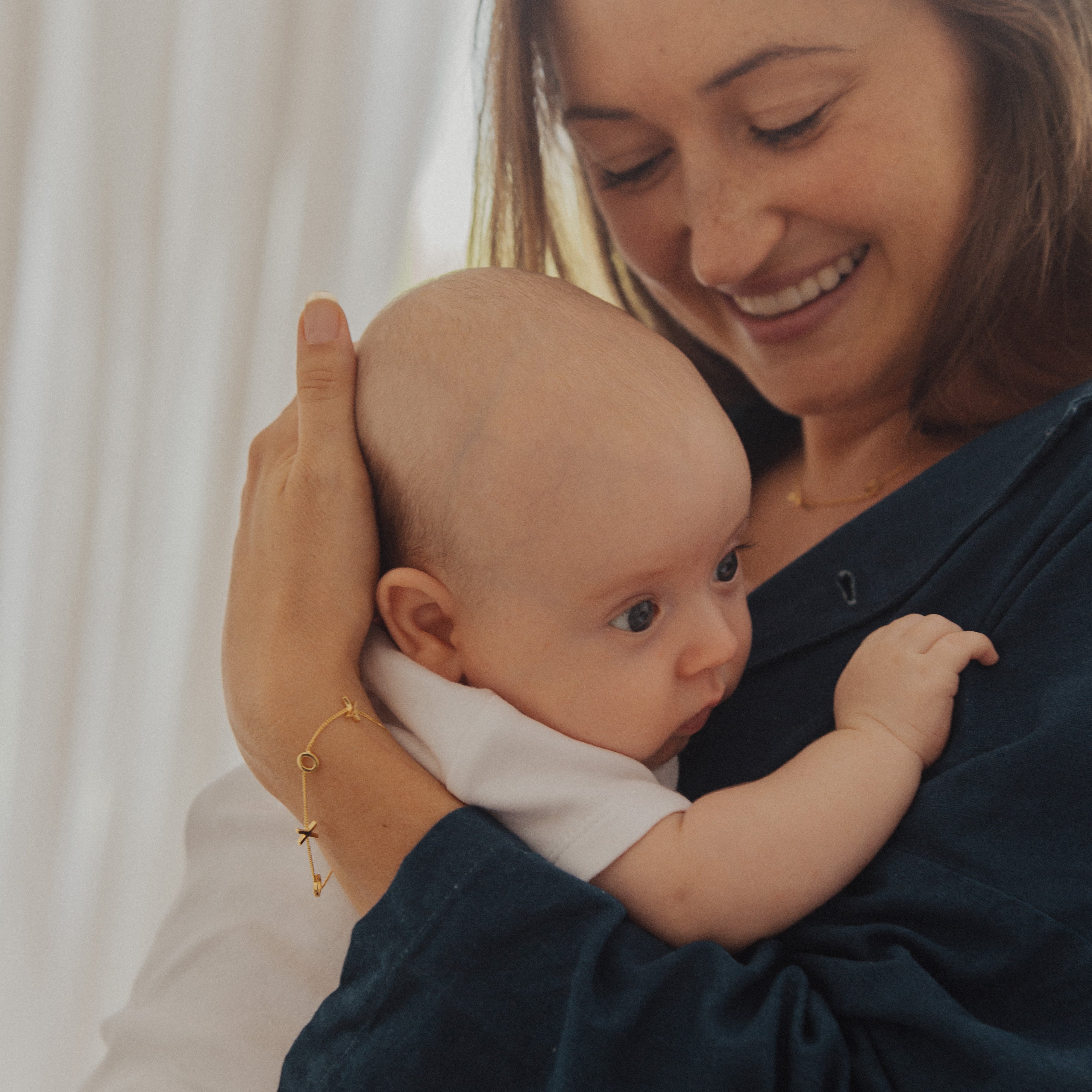 XOXO Bracelet - Gold