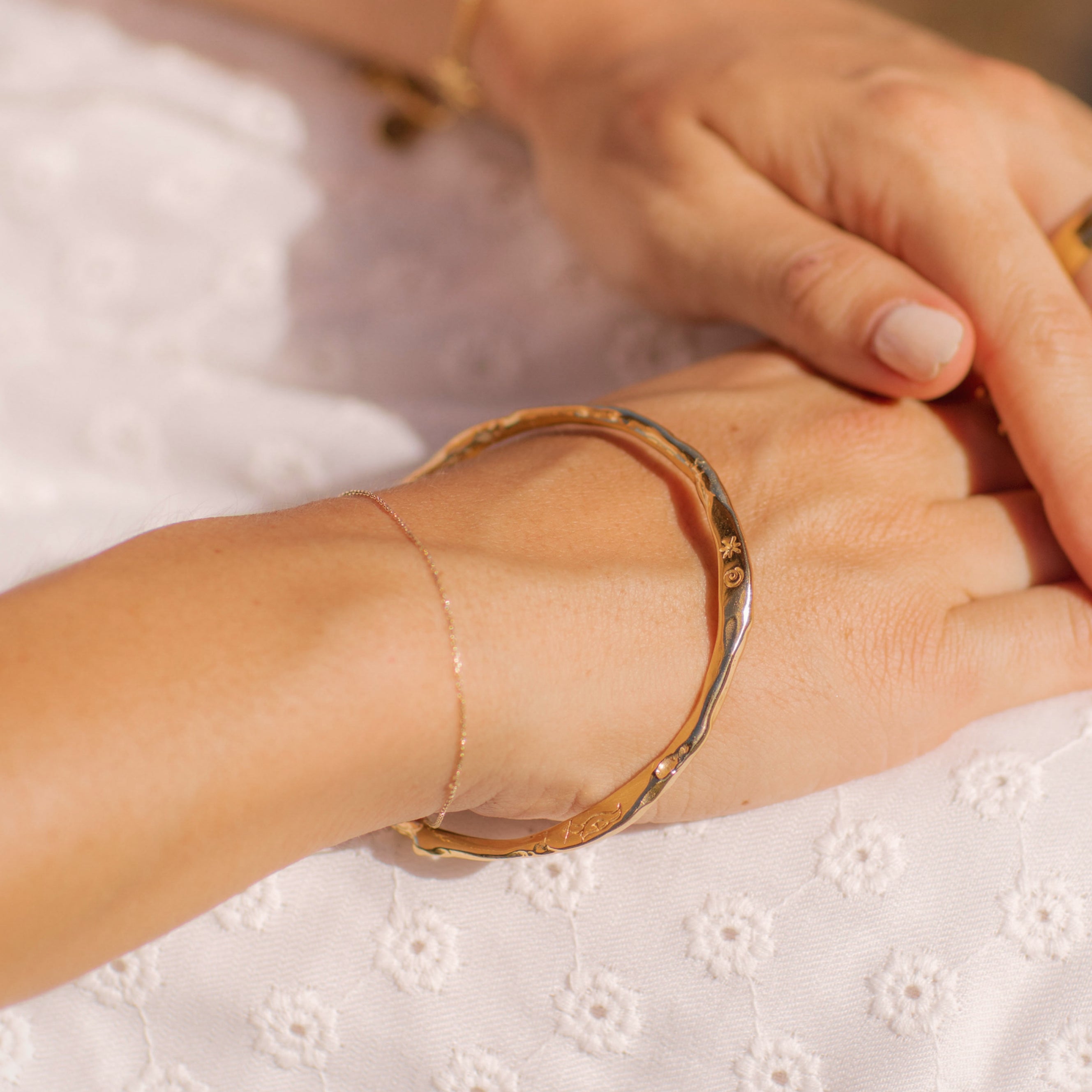 Neri x Luna & Rose - Alpha Bracelet - Gold