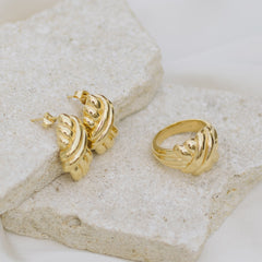 Tina Turner Plaited Ring - Gold