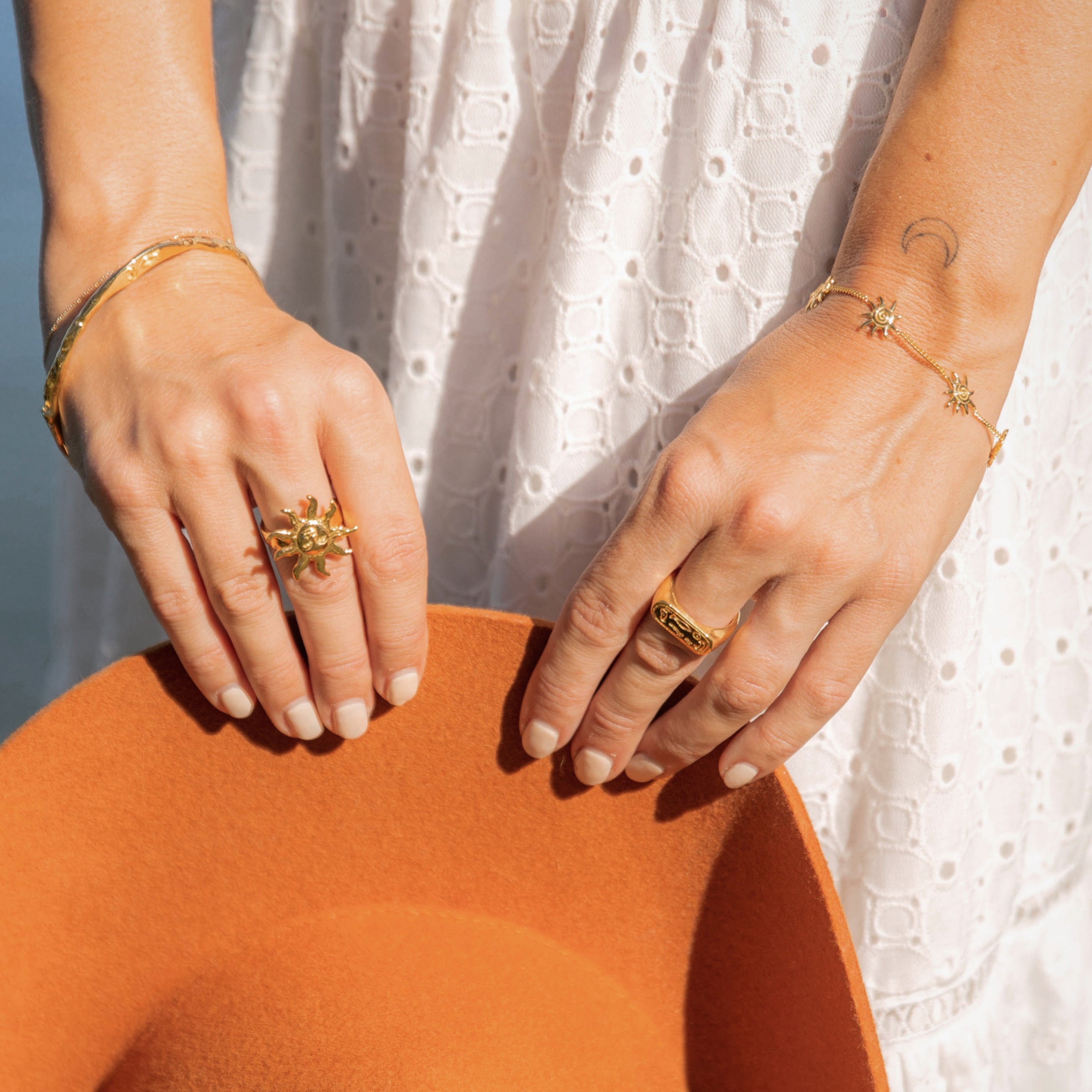 Neri x Luna & Rose - Celestial Sun Ring - Gold