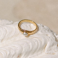 Pia Single Pearl Ring - GOLD